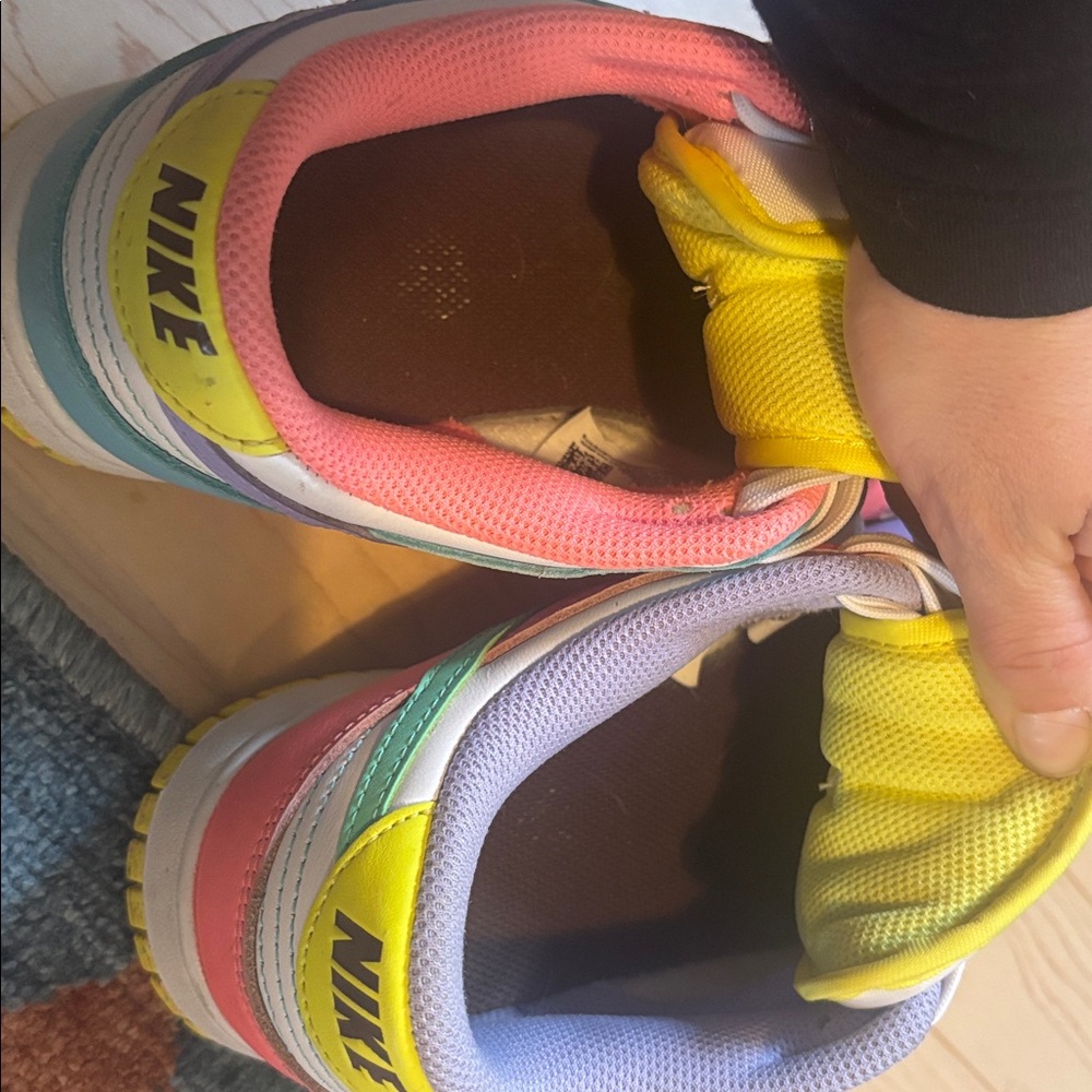 Nike Dunk Low Easter Candy Low-Top Sneakers - Picture 5 of 5